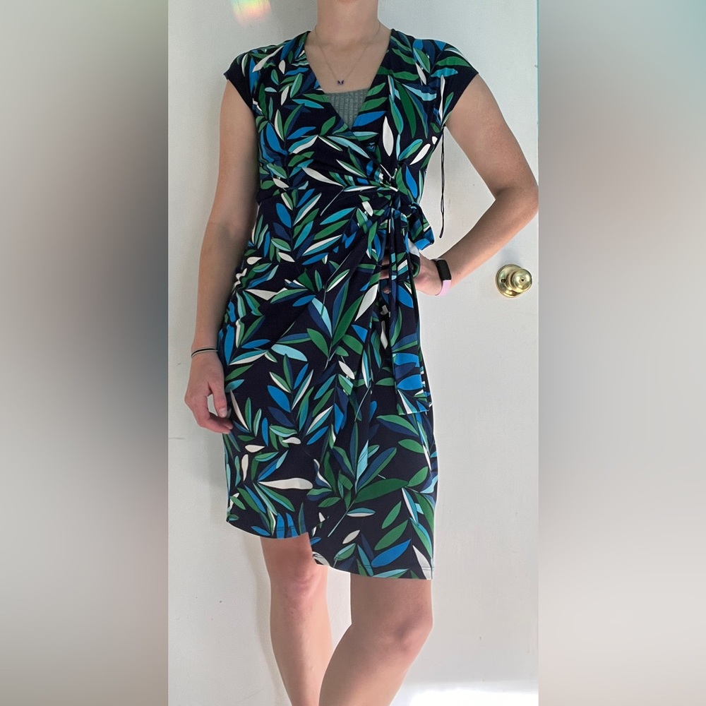 Maggie London wrap dress NWT